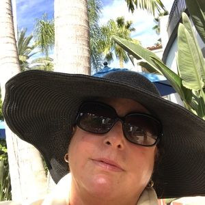 Meet your Posher, Lynn